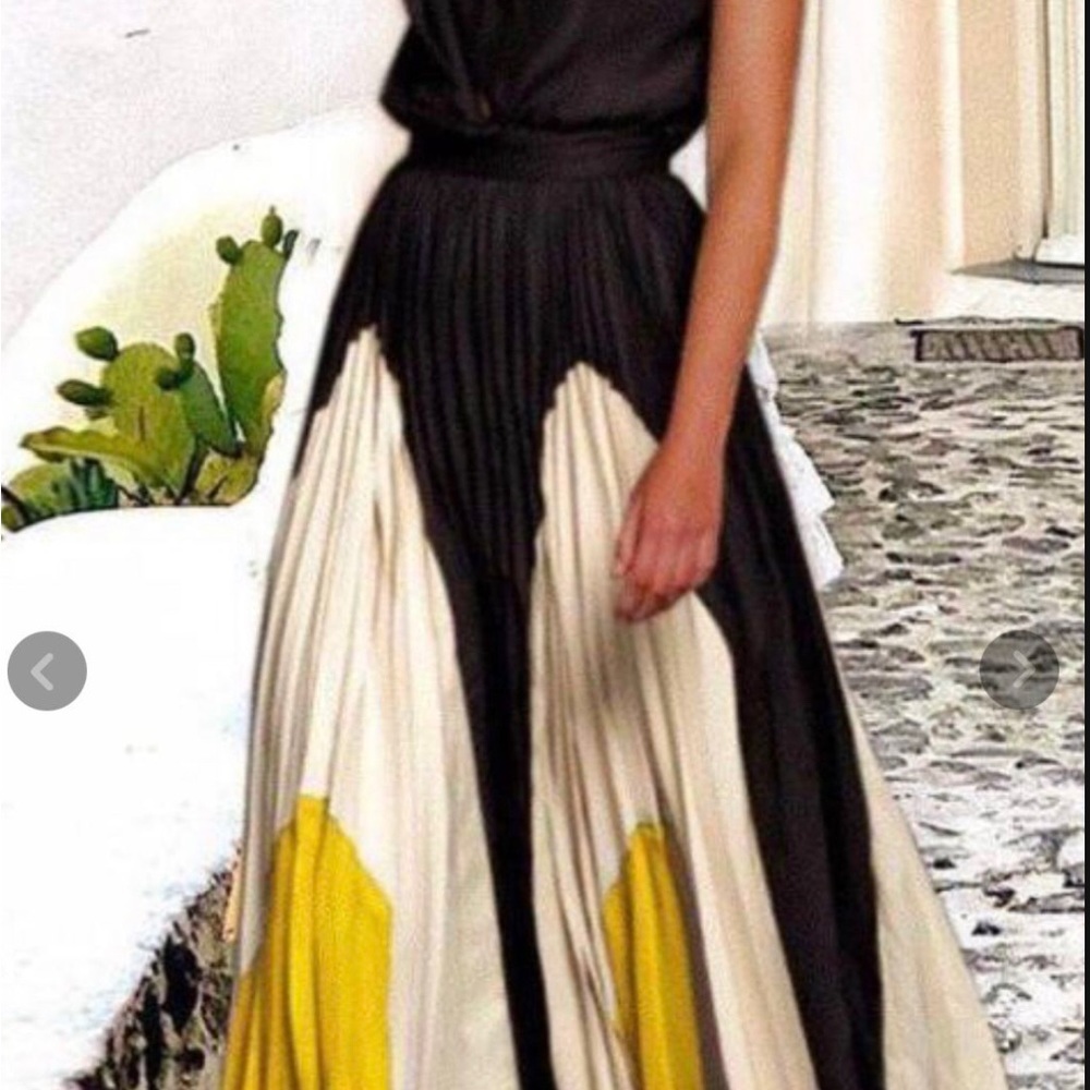 One shoulder dress